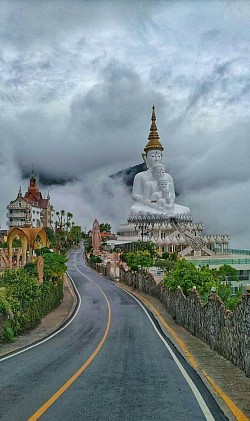 วัดผาซ่อนแก้ว เขาค้อ เพชรบูรณ์ Wat Pha Son Kaew, Khao Kho, Phetchabun