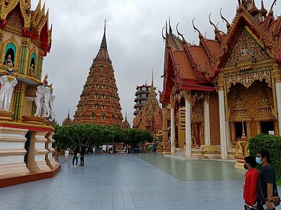วัดถ้ำเสือ จังหวัดกาญจนบุรี Tiger Cave Temple, Kanchanaburi Province